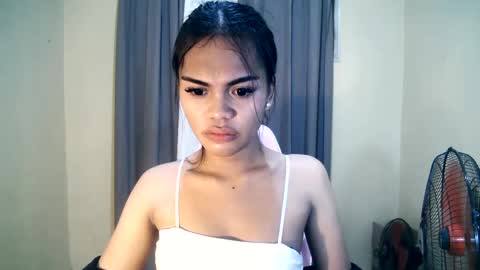 dolly_angel2 online show from 02-24-25, 12:05