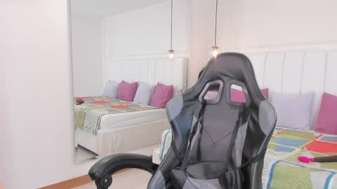 dolly walker online show from 05-31-26, 06:09