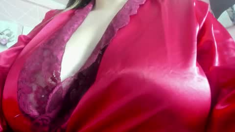 Call me Zoe  online show from 10-27-25, 04:49