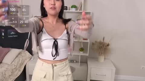 Snapshot of dollychrysler chatting on 02-20-26, 11:22 Aika online show from 02-20-26, 11:22