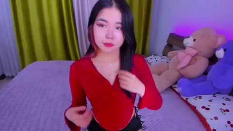 Snapshot of dollyiaa chatting on 10-18-25, 02:18 Dollya online show from 10-18-25, 02:18