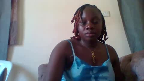 dollyvee online show from 11-05-25, 10:59