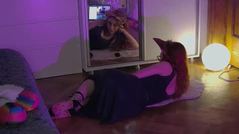 Snapshot of doloressage chatting on 02-28-26, 07:09 Dolores Sage online show from 02-28-26, 07:09