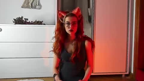 Snapshot of doloressage chatting on 05-11-26, 05:43 Dolores Sage online show from 05-11-26, 05:43
