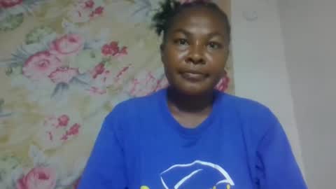 doloresslu online show from 04-22-26, 04:08