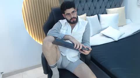 Snapshot of domboy_ chatting on 05-23-26, 08:24 domboy online show from 05-23-26, 08:24