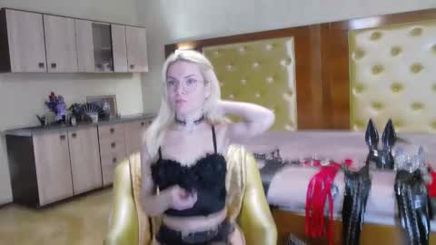 domcaprisse online show from 02-19-26, 12:34