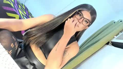 ANGELA online show from 10-24-25, 03:19