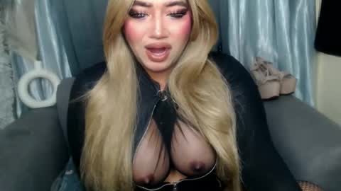 dominant10inchcock online show from 11-28-25, 12:19