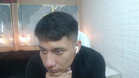 Snapshot of dominantboy4 chatting on 04-28-26, 09:31 domi online show from 04-28-26, 09:31