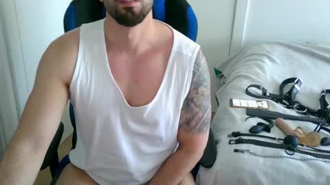 DominatedTitan online show from 04-03-26, 12:25