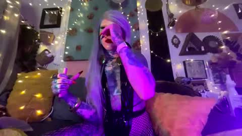 Snapshot of dominatrixmars chatting on 01-08-25, 02:46 Dominatrix Esther Mars online show from 01-08-25, 02:46