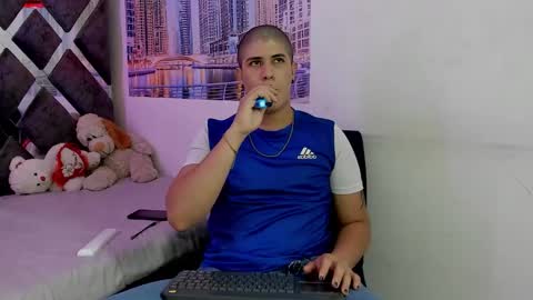 DOMI online show from 03-04-26, 03:12