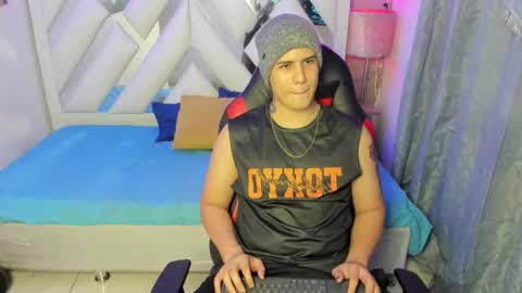 DOMI online show from 03-05-26, 04:19