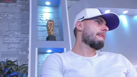 dominic de luca online show from 04-15-26, 03:13