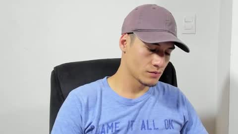 Snapshot of dominic_radccliffe chatting on 04-28-26, 03:22 Your real love online show from 04-28-26, 03:22
