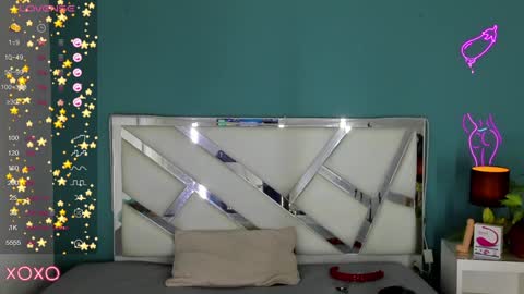 Dominic online show from 12-12-24, 05:59