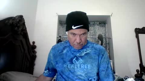 luis online show from 06-01-26, 01:51