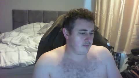 dominicb03 online show from 04-04-26, 04:04