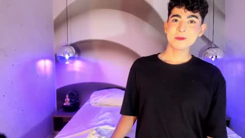 Snapshot of dominicjay_ chatting on 07-27-26, 08:38 DOMINIC online show from 07-27-26, 08:38