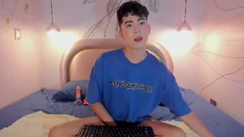 Snapshot of dominicjay_ chatting on 07-28-26, 09:03 DOMINIC online show from 07-28-26, 09:03