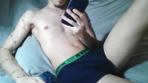 Snapshot of dominick0325 chatting on 02-24-26, 06:28 Dominic online show from 02-24-26, 06:28