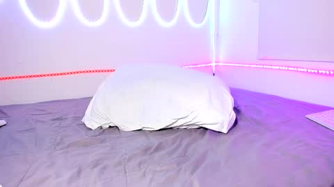  Dominic  online show from 11-22-25, 11:26