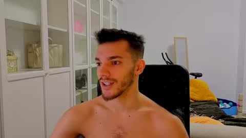 dominicvalente online show from 02-10-26, 05:06