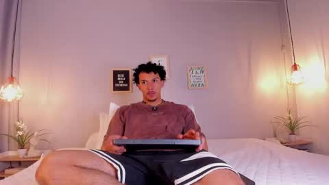 Snapshot of dominik_drake chatting on 06-01-26, 12:40 Dominik Drake online show from 06-01-26, 12:40