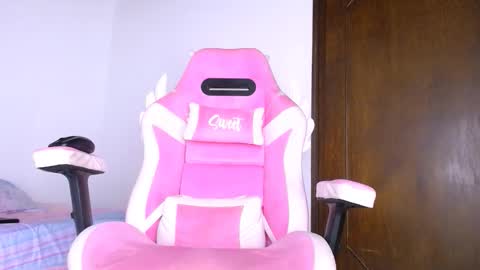   online show from 11-24-25, 03:50