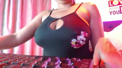  D O M I N K  online show from 05-24-26, 08:41