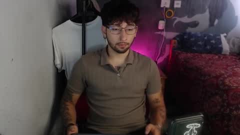 dominus_kane online show from 11-08-25, 03:01