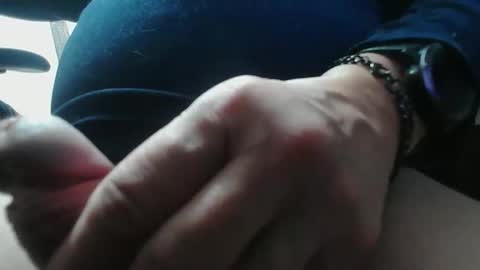 Snapshot of dominux1er chatting on 11-12-25, 03:51 Dominique online show from 11-12-25, 03:51