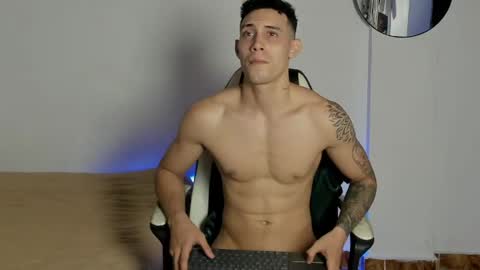 dominyck_ online show from 05-21-26, 05:58