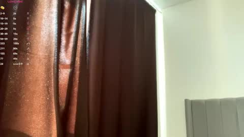 Snapshot of domitilabarrus chatting on 05-02-26, 05:56 Kira online show from 05-02-26, 05:56
