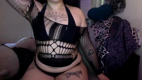 Snapshot of domvexxx chatting on 09-11-25, 02:39 DomVexxx online show from 09-11-25, 02:39