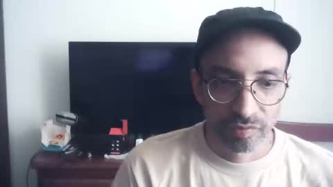 Snapshot of don__chi chatting on 12-28-24, 08:47 don__chi online show from 12-28-24, 08:47