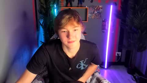 Donald online show from 11-20-25, 04:18