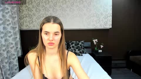 Donna On GMT2 Mon-Fri 3-9 AM online show from 12-02-24, 03:04