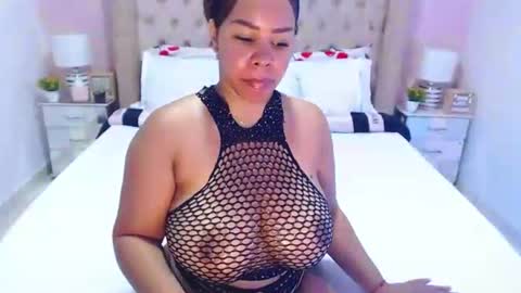 Donna online show from 06-21-26, 04:42