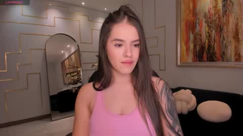 Snapshot of donnastonne chatting on 12-18-25, 03:45 Donna Stonne online show from 12-18-25, 03:45