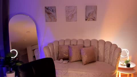 Snapshot of donnastonne chatting on 02-24-26, 03:59 Donna Stonne online show from 02-24-26, 03:59