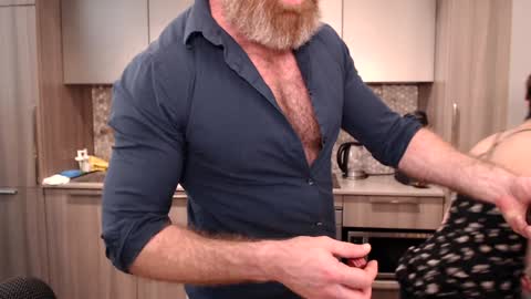 Snapshot of donnybasilisk chatting on 01-01-25, 02:51 Donny online show from 01-01-25, 02:51