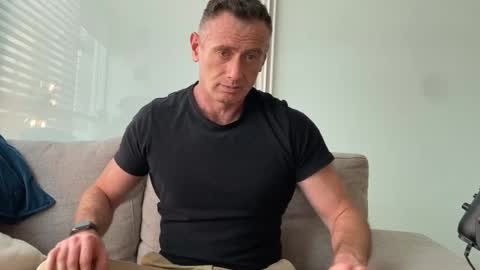 Snapshot of donnybasilisk chatting on 11-21-25, 10:19 Donny online show from 11-21-25, 10:19