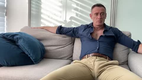 Snapshot of donnybasilisk chatting on 11-28-25, 09:28 Donny online show from 11-28-25, 09:28