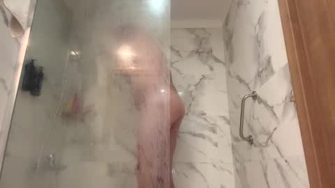 Snapshot of donnylove69 chatting on 10-15-25, 03:12 Panties and stockings tranny online show from 10-15-25, 03:12