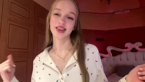 Anika online show from 03-05-26, 12:12