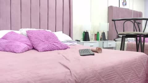 Anny online show from 09-20-25, 01:01