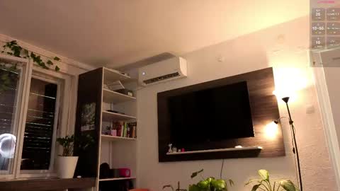 Snapshot of dorfmatratze_ chatting on 06-09-26, 05:35 Alice online show from 06-09-26, 05:35