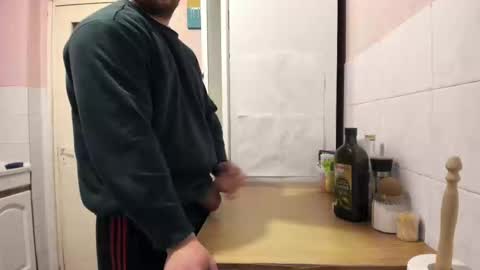 Snapshot of doriancretu95 chatting on 02-24-25, 06:27 menu below online show from 02-24-25, 06:27